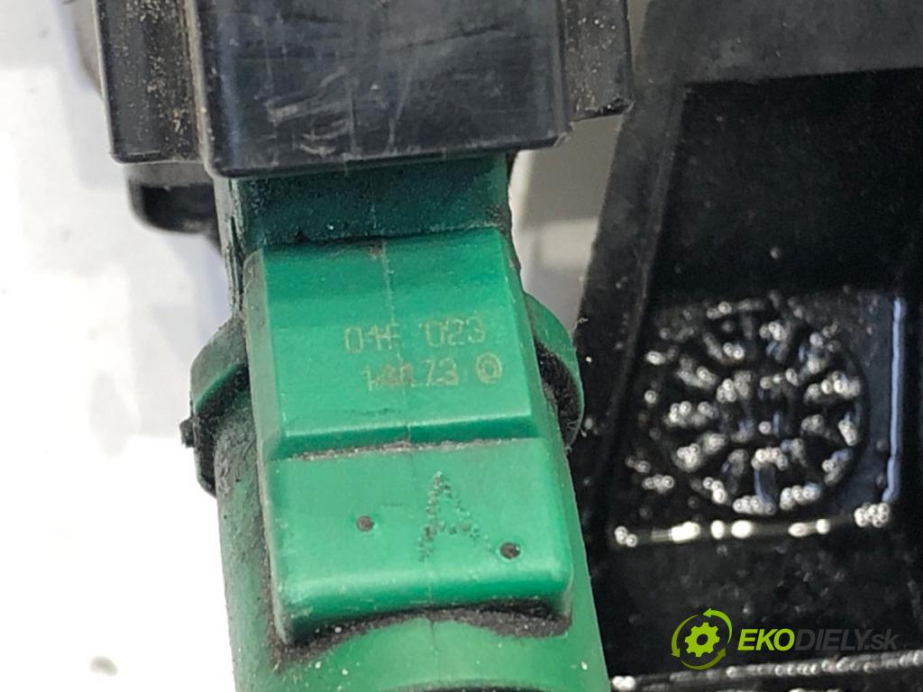 PEUGEOT 207 (WA_, WC_) 2006 - 2015    1.4 54 kW [73 KM] benzyna 2006 - 2013  Lišta vstrekovacia 9655833580 (Vstrekovacie lišty)