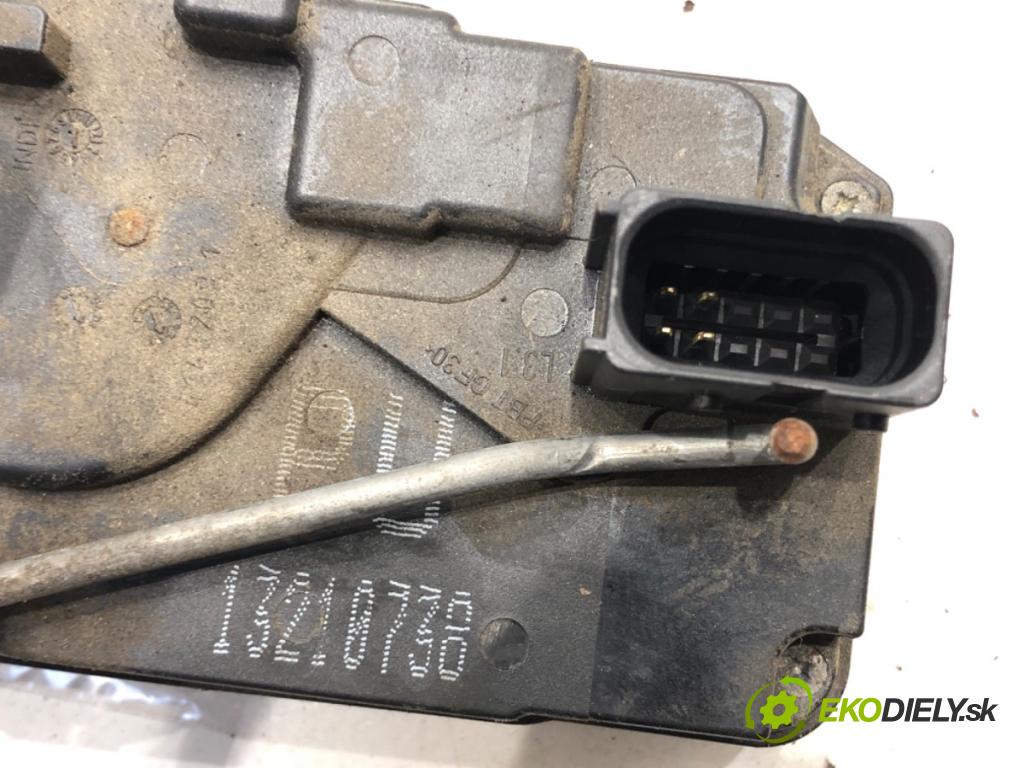 OPEL ASTRA H Kombi (A04) 2004 - 2014    1.7 CDTI (L35) 74 kW [101 KM] olej napędowy 2004 - 2010  zámok dveře levý zadní část 13210738