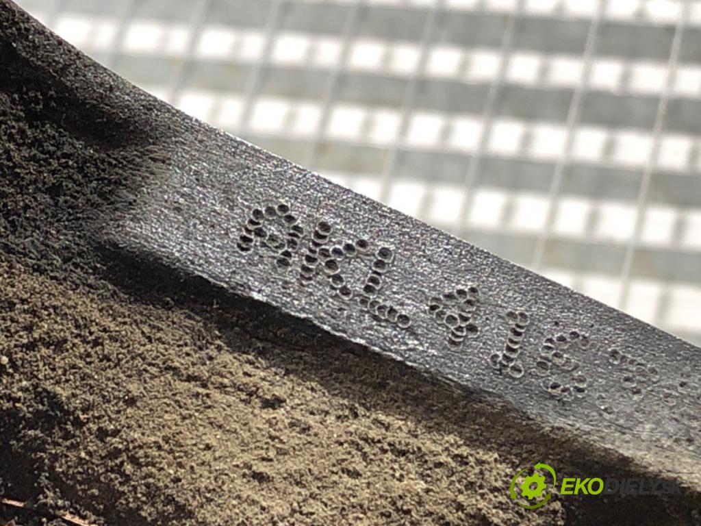 AUDI A3 (8L1) 1996 - 2006    1.6 74 kW [101 KM] benzyna 1996 - 2003  motor AKL (Motory (kompletní))