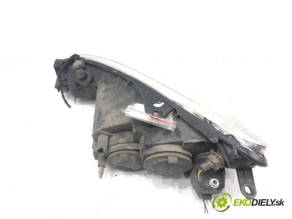 PEUGEOT 206 SW (2E/K) 2002 - 2022    1.4 HDi 50 kW [68 KM] olej napędowy 2002 - 2007  Svetlomet pravy predný 89901125