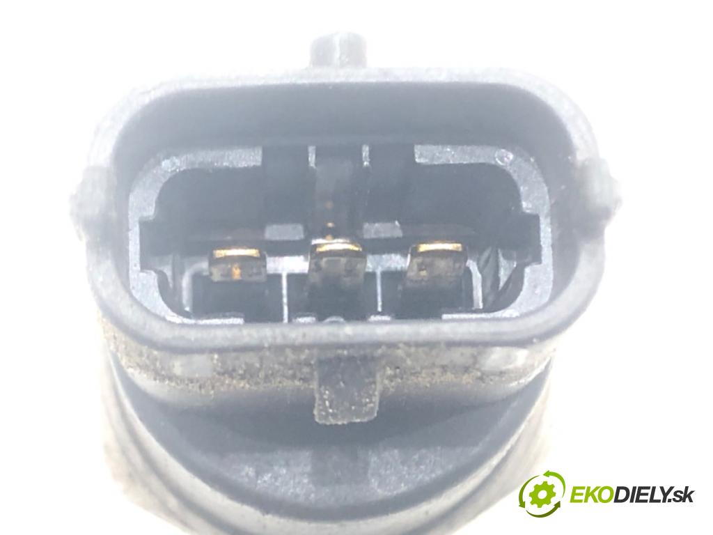 OPEL CORSA C (X01) 2000 - 2009    1.3 CDTI (F08, F68) 51 kW [70 KM] olej napędowy 2003 - 2009  Snímač tlaku paliva 0281002534 (Snímače)