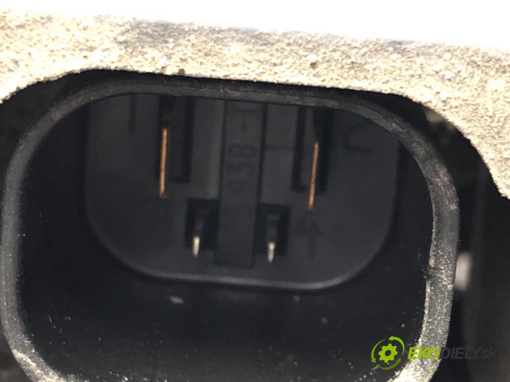 MERCEDES-BENZ KLASA C (W203) 2000 - 2007    C 180 (203.035) 95 kW [129 KM] benzyna 2000 - 2002  Ventilátor chladiča A2035000193 (Ventilátory)