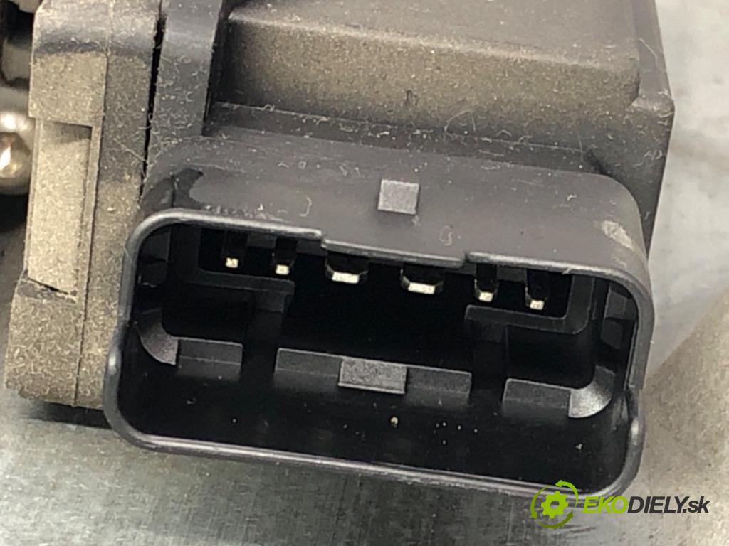 NISSAN PRIMERA (P12) 2002 - 2022    1.8 LPG 85 kW [115 KM] Benzyna / gaz samochodowy (LPG) 2002 - 2022  Mechanizmus okna ľavy predný 80771AV611