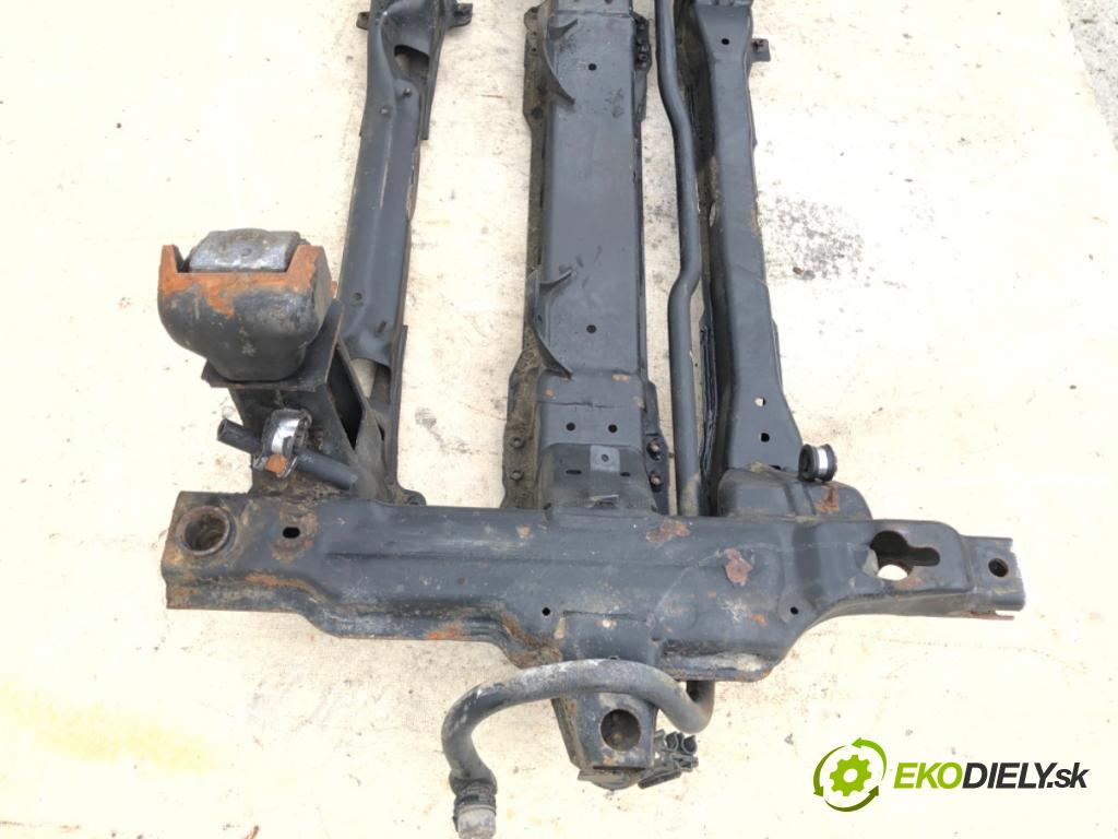 VW CRAFTER 30-35 Autobus (2E_) 2006 - 2016    2.5 TDI 80 kW [109 KM] olej napędowy 2006 - 2013  výztuha pod motor  (Výztuhy přední)