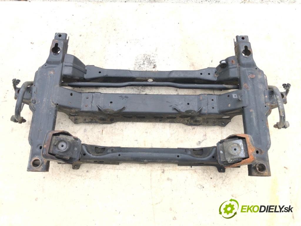 VW CRAFTER 30-35 Autobus (2E_) 2006 - 2016    2.5 TDI 80 kW [109 KM] olej napędowy 2006 - 2013  výztuha pod motor  (Výztuhy přední)