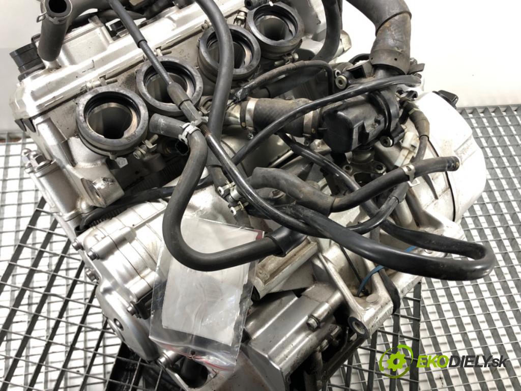 YAMAHA FZ1 FZ1 110kW (150KM) motor 5VY01 N513E (Motory (kompletní))