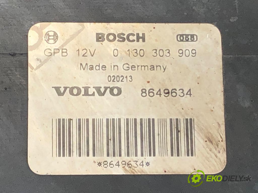 VOLVO S60 I (384) 2000 - 2010    2.4 D5 120 kW [163 KM] olej napędowy 2001 - 2010  Ventilátor chladiča 8649634 0130303909 (Ventilátory)