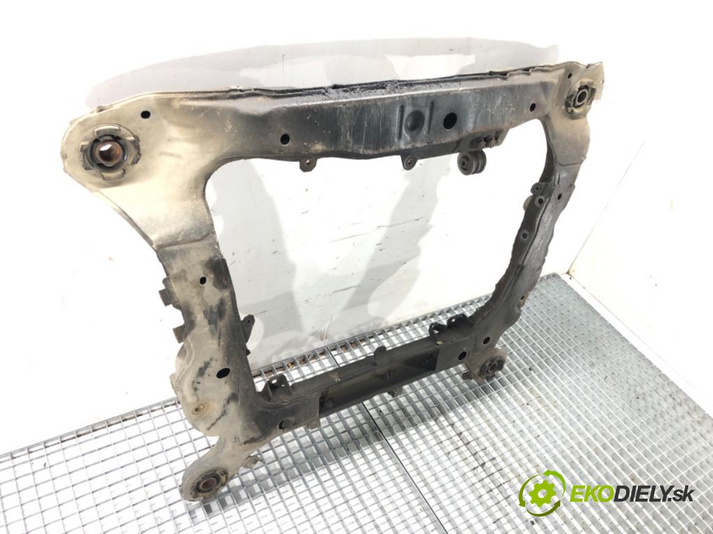 VOLVO S60 I (384) 2000 - 2010    2.4 D5 120 kW [163 KM] olej napędowy 2001 - 2010  výztuha pod motor  (Výztuhy přední)