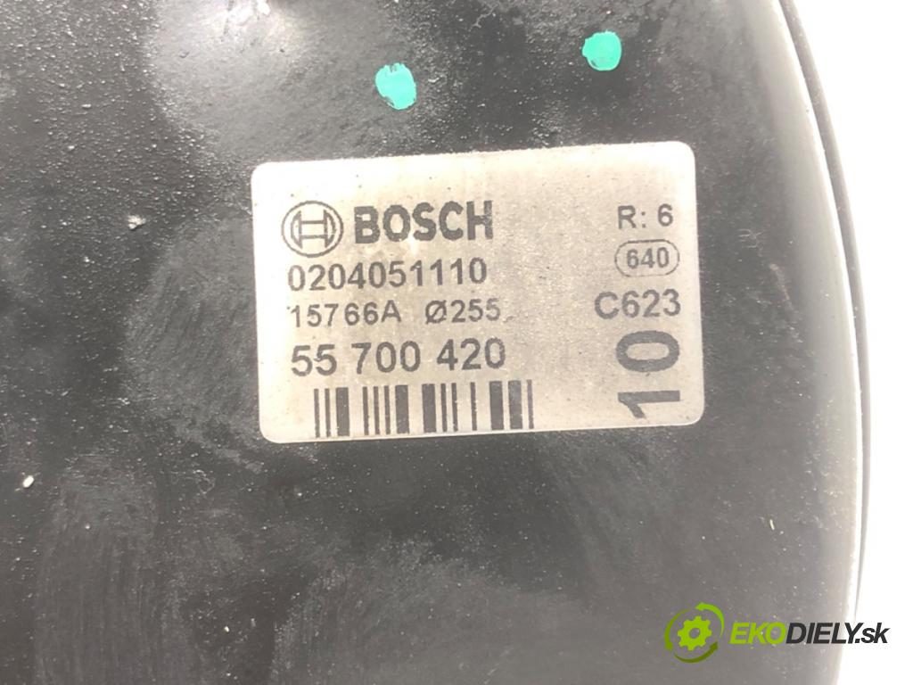 FIAT GRANDE PUNTO (199_) 2005 - 2022    1.4 16V (199BXG1B, 199AXG1B) 70 kW [95 KM] benzyna 2005 - 2011  Posilovač bŕzd 55700420