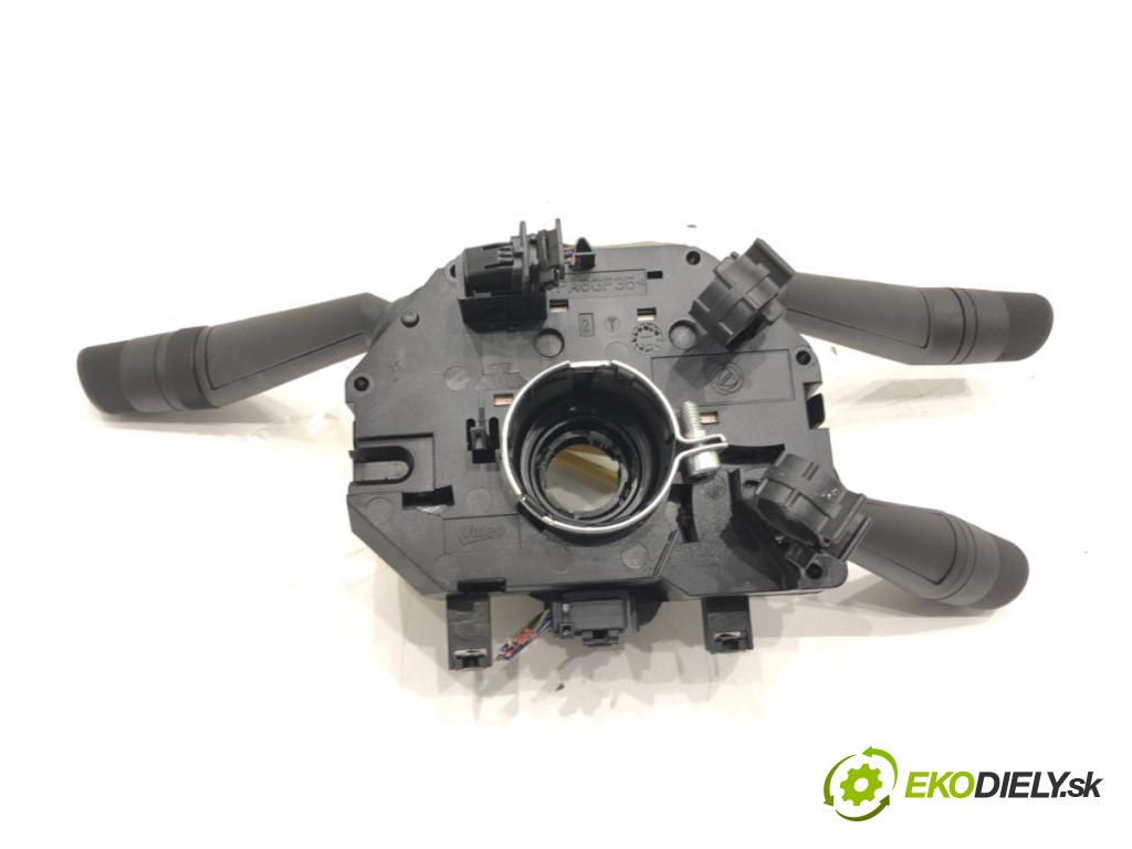 FIAT GRANDE PUNTO (199_) 2005 - 2022    1.4 16V (199BXG1B, 199AXG1B) 70 kW [95 KM] benzyna 2005 - 2011  Prepínač kombinovaný  (Prepínače, spínače, tlačidlá a ovládače kúrenia)