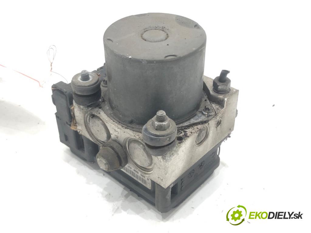 FIAT GRANDE PUNTO (199_) 2005 - 2022    1.4 16V (199BXG1B, 199AXG1B) 70 kW [95 KM] benzyna 2005 - 2011  Pumpa ABS 0265231535 (Pumpy ABS)