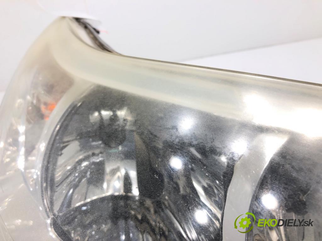 CITROEN C4 I (LC_) 2004 - 2014    1.4 16V 65 kW [88 KM] benzyna 2004 - 2011  Svetlomet pravy predný 9646893880