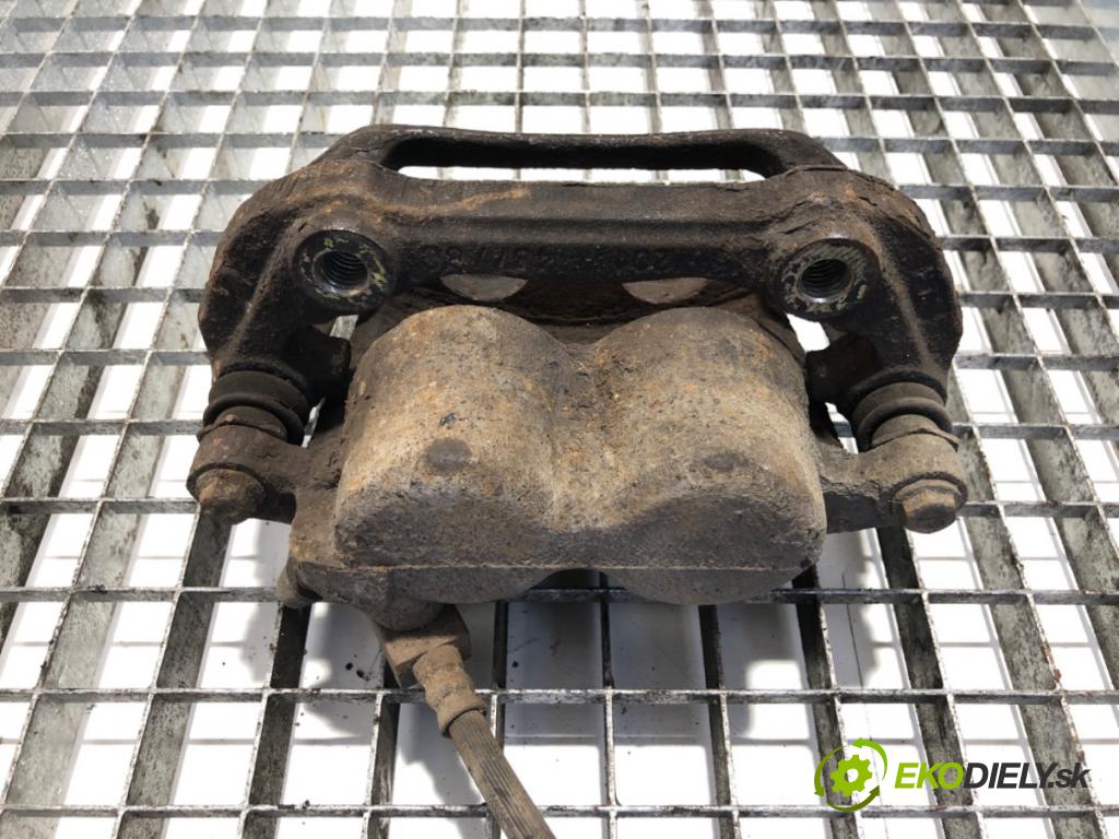 FORD TRANSIT Autobus (FD_ _, FB_ _, FS_ _, FZ_ _, FC_ _) 2000 - 2006    2.0 DI (F_E_, F_F_, F_G_) 63 kW [86 KM] olej napędowy 2000 - 2006  Brzdič strmeň pravy predný