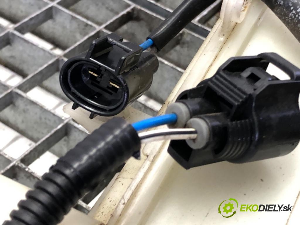 TOYOTA AYGO (_B4_) 2014 - 2022    1.0 VVTi (KGB40) 53 kW [72 KM] benzyna 2018 - 2022  Ventilátor chladiča 16360-0Q021 (Ventilátory)