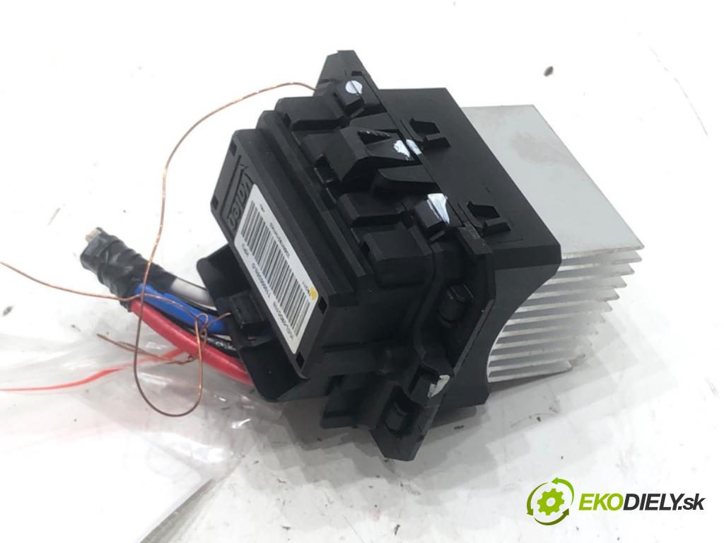 TOYOTA AYGO (_B4_) 2014 - 2022    1.0 VVTi (KGB40) 53 kW [72 KM] benzyna 2018 - 2022  Odpor, rezistor kúrenia vzduchu T1000035N (Odpory (rezistory) kúrenia)