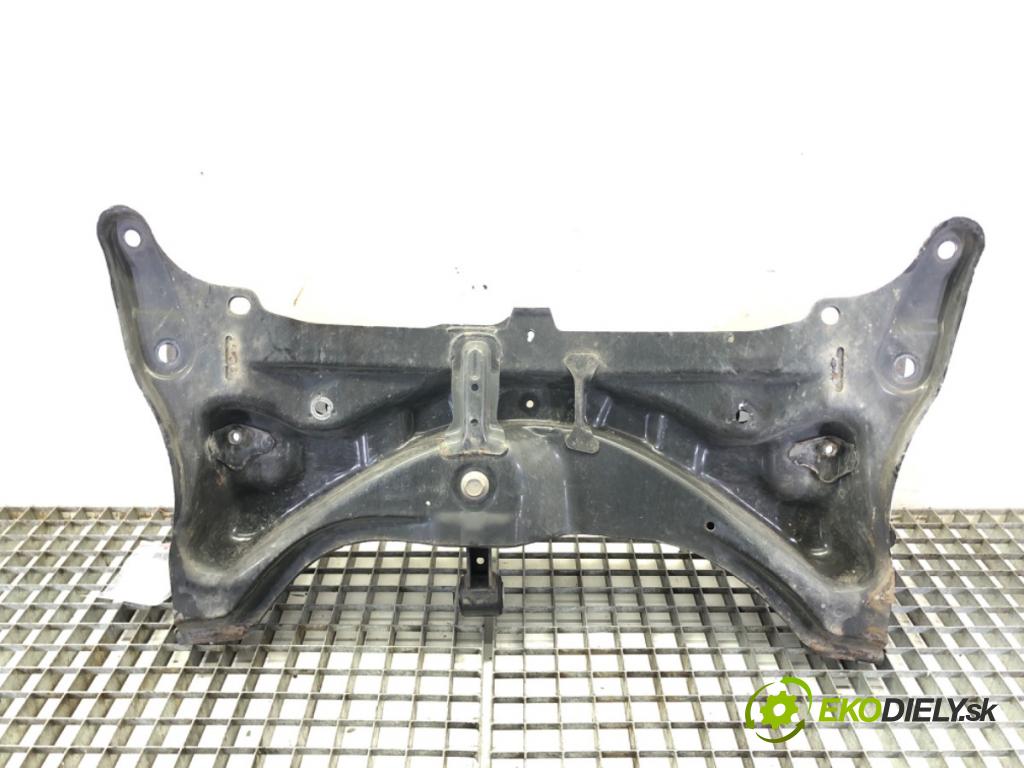 TOYOTA AYGO (_B4_) 2014 - 2022    1.0 VVTi (KGB40) 53 kW [72 KM] benzyna 2018 - 2022  výztuha pod motor  (Výztuhy přední)