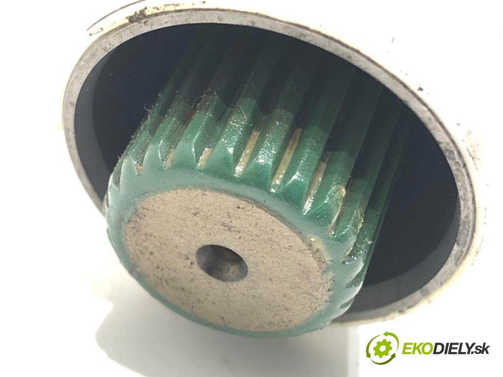 TOYOTA AVENSIS (_T25_) 2003 - 2008    1.8 (ZZT251_) 95 kW [129 KM] benzyna 2003 - 2008  Pumpa servočerpadlo 45200-05240 (Servočerpadlá, pumpy riadenia)