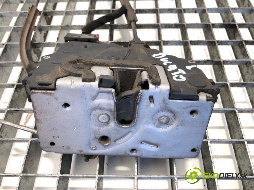 FIAT DUCATO Autobus (250_) 2006 - 2022    120 Multijet 2,3 D 88 kW [120 KM] olej napędowy 2006 - 2022  zámok dveře levý přední část 1342155080