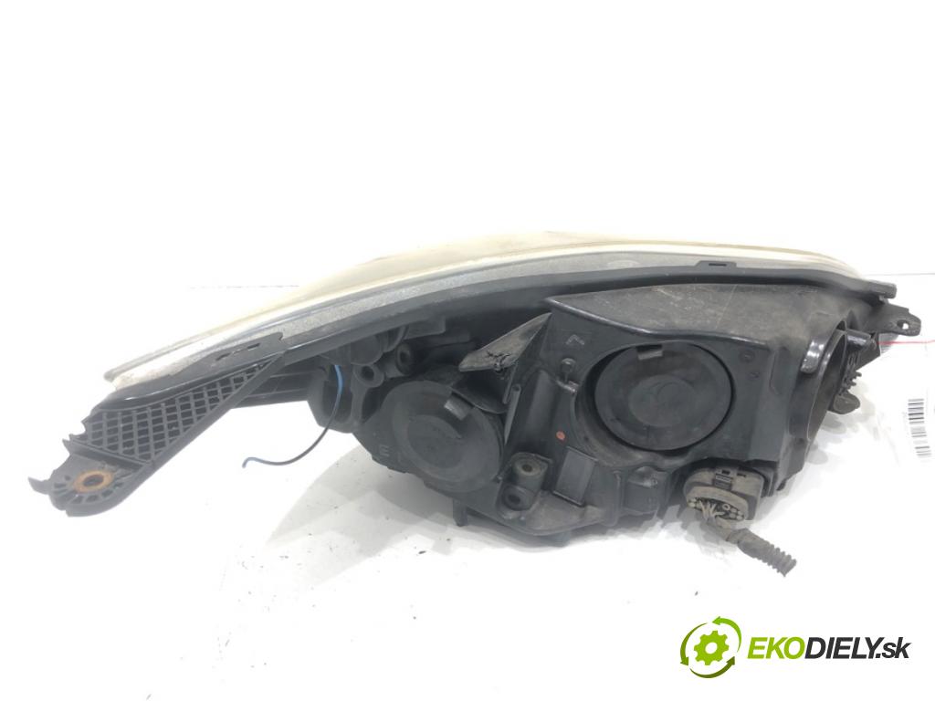 FORD FOCUS III 2010 - 2022    2.0 119 kW [162 KM] benzyna 2011 - 2017  Svetlomet ľavy predný