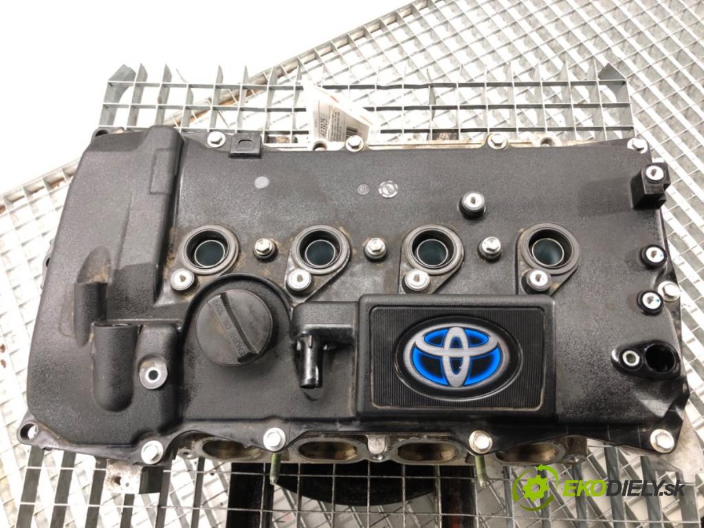 TOYOTA COROLLA sedan (_E21_) 2019 - 2022    1.8 VVTi Hybrid (ZWE211, MZEA12) 72 kW [98 KM] Hybryda silnik benzynowy / elektryczny 2019 - 2022  Hlava valcov 2ZR-FXE (Hlavy valcov)