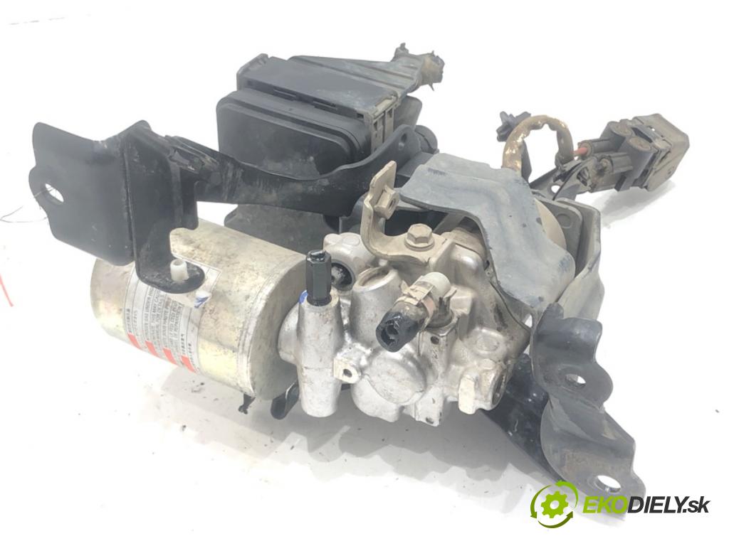 TOYOTA COROLLA sedan (_E21_) 2019 - 2022    1.8 VVTi Hybrid (ZWE211, MZEA12) 72 kW [98 KM] Hybryda silnik benzynowy / elektryczny 2019 - 2022  Pumpa ABS 44510-12600 89541-12E30 (Pumpy ABS)