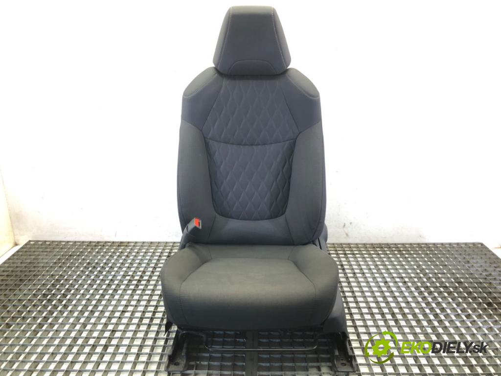 TOYOTA COROLLA sedan (_E21_) 2019 - 2022    1.8 VVTi Hybrid (ZWE211, MZEA12) 72 kW [98 KM] Hybryda silnik benzynowy / elektryczny 2019 - 2022  Sedadlo ľavy predný 