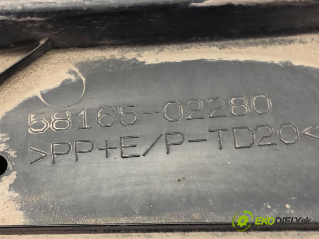TOYOTA COROLLA sedan (_E21_) 2019 - 2022    1.8 VVTi Hybrid (ZWE211, MZEA12) 72 kW [98 KM] Hybryda silnik benzynowy / elektryczny 2019 - 2022  Clona podvozku pravá 58165-02280