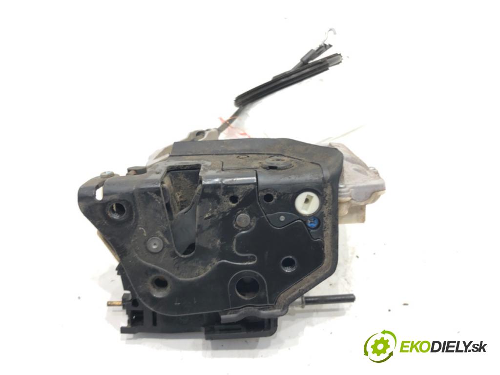 SEAT LEON (1P1) 2005 - 2013    1.9 TDI 77 kW [105 KM] olej napędowy 2005 - 2010  zámok dveře pravý zadní část 1P0839016