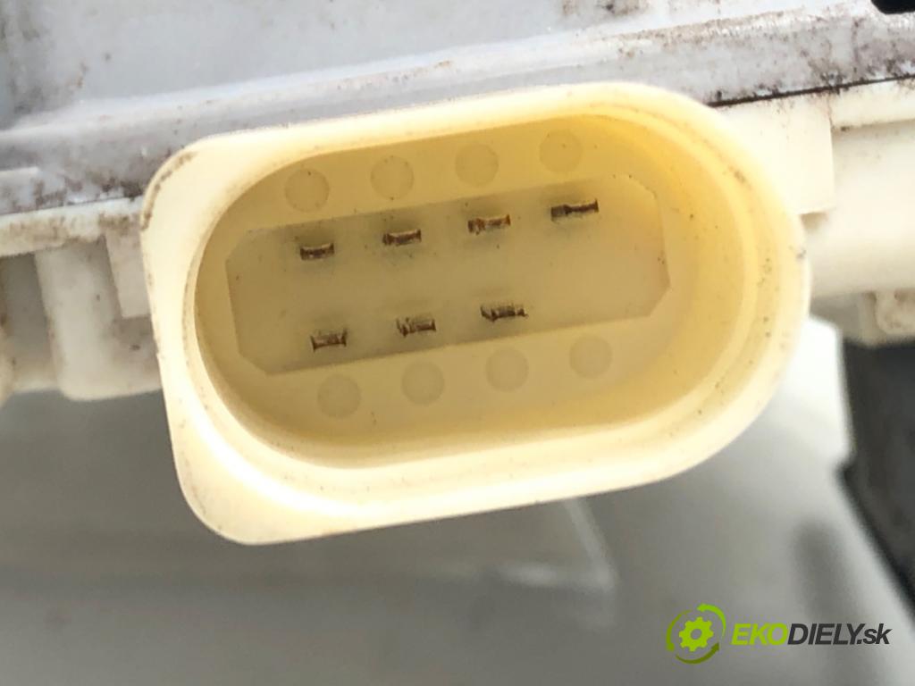 SEAT LEON (1P1) 2005 - 2013    1.9 TDI 77 kW [105 KM] olej napędowy 2005 - 2010  zámok dveře pravý zadní část 1P0839016