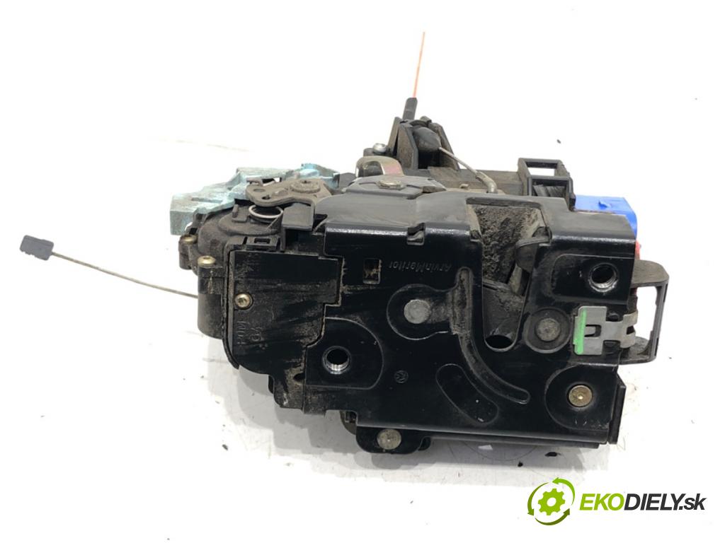 SEAT ALTEA (5P1) 2004 - 2022    1.9 TDI 77 kW [105 KM] olej napędowy 2004 - 2022  zámok dveře levý přední část 3D1837015