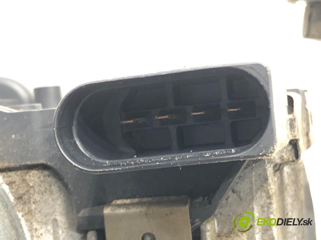 SEAT ALTEA (5P1) 2004 - 2022    1.9 TDI 77 kW [105 KM] olej napędowy 2004 - 2022  mechanismus stěračů pravý přední část 5P0955120A