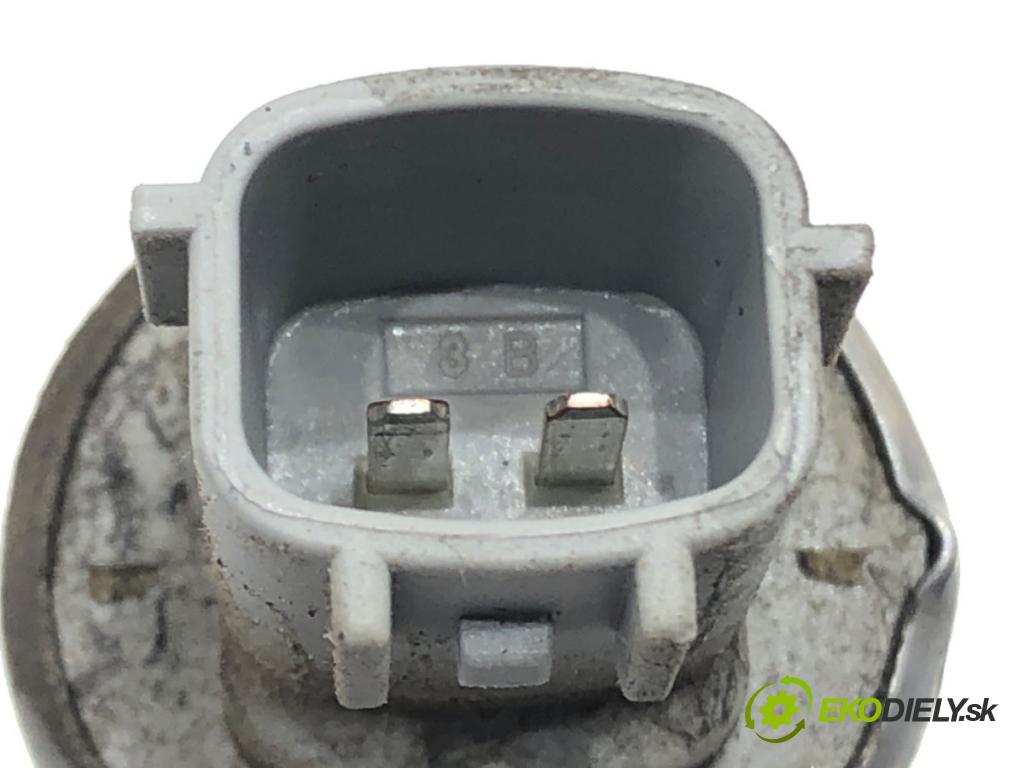 NISSAN NOTE (E11, NE11) 2005 - 2013    1.4 65 kW [88 KM] benzyna 2006 - 2012  Snímač variabilný fázy  (Snímače)