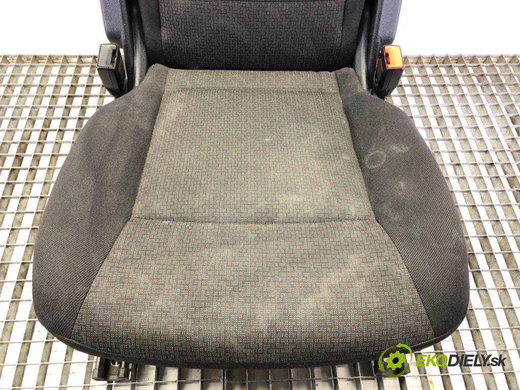 FORD S-MAX (WA6) 2006 - 2014    2.0 107 kW [145 KM] benzyna 2006 - 2014  Sedadlo zad