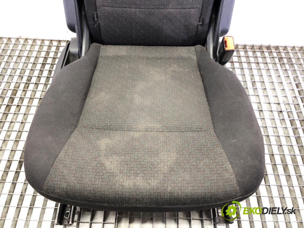 FORD S-MAX (WA6) 2006 - 2014    2.0 107 kW [145 KM] benzyna 2006 - 2014  Sedadlo zad