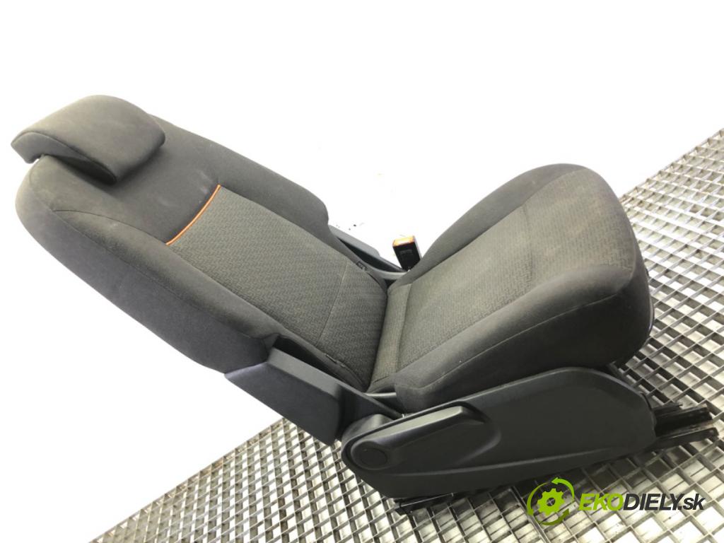 FORD S-MAX (WA6) 2006 - 2014    2.0 107 kW [145 KM] benzyna 2006 - 2014  Sedadlo zad