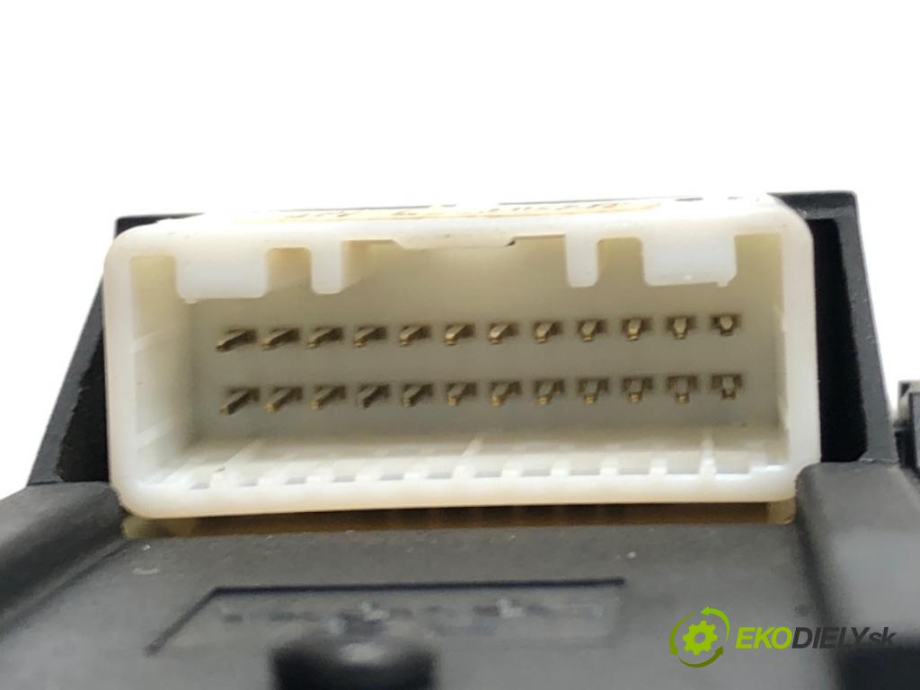 TOYOTA COROLLA (_E12_) 2001 - 2007    1.4 VVT-i (ZZE120_) 71 kW [97 KM] benzyna 2001 - 2007  Prepínač okien 54035091 (Prepínače, spínače, tlačidlá a ovládače kúrenia)