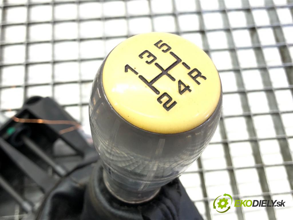 CITROEN C3 I (FC_, FN_) 2002 - 2022    1.4 i 54 kW [73 KM] benzyna 2002 - 2010  Kulisa 9681359280 (Rýchlostné páky / kulisy)