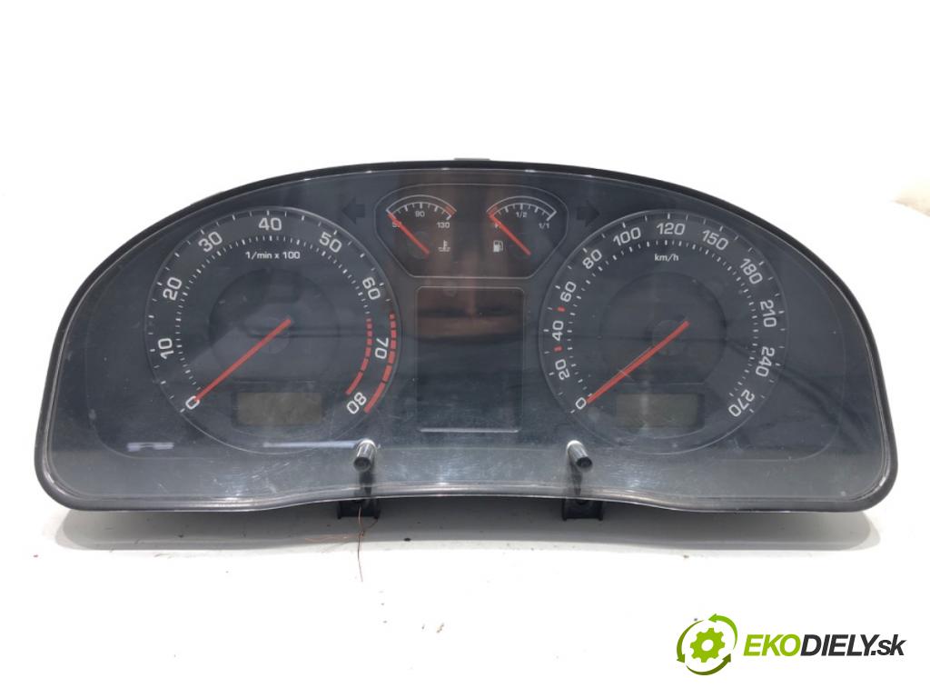 SKODA SUPERB I (3U4) 2001 - 2008    1.8 T 110 kW [150 KM] benzyna 2001 - 2008  Prístrojovka 3U0920841C (Prístrojové dosky, displeje)