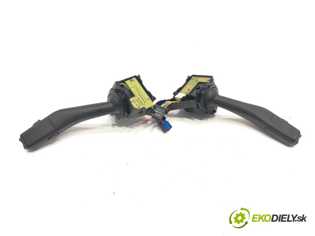 VW TOURAN (1T1, 1T2) 2003 - 2010    1.9 TDI 74 kW [100 KM] olej napędowy 2003 - 2004  Prepínač kombinovaný 1K0953513A (Prepínače, spínače, tlačidlá a ovládače kúrenia)
