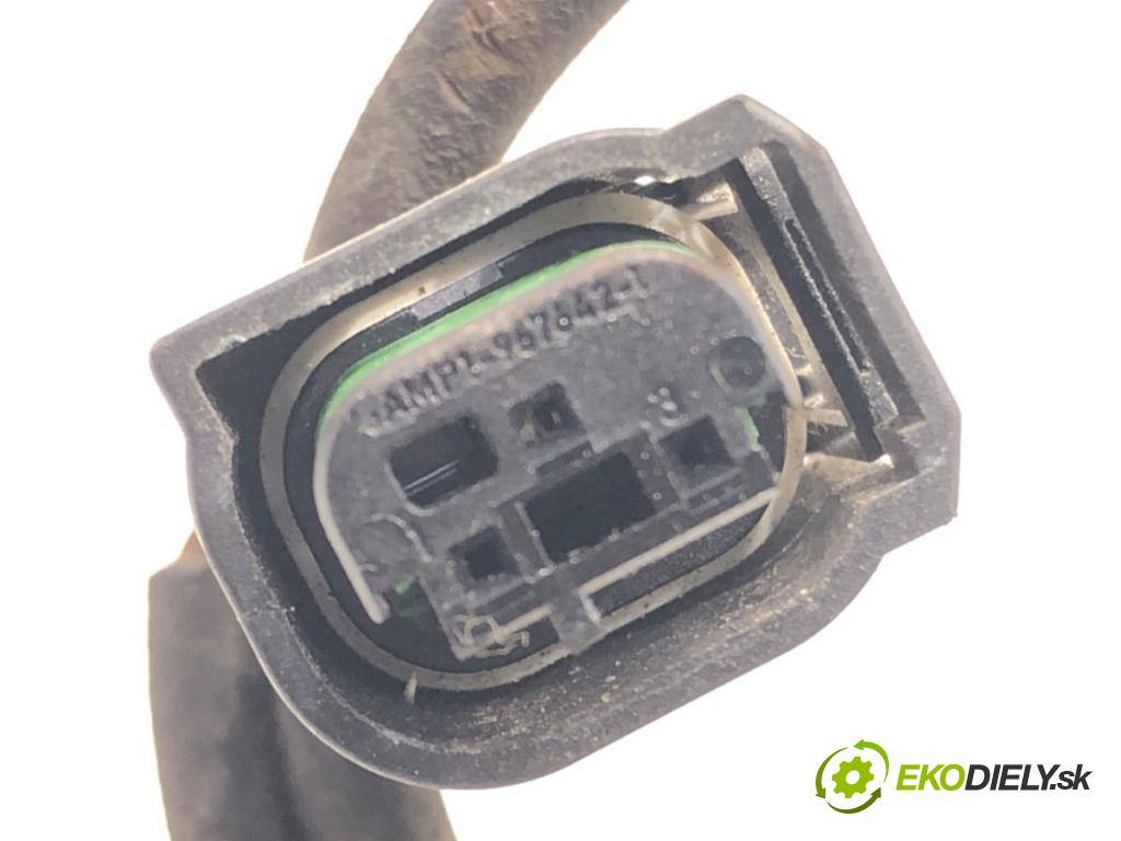 VW TOURAN (1T1, 1T2) 2003 - 2010    1.9 TDI 74 kW [100 KM] olej napędowy 2003 - 2004  DALŠÍ: pumpa vody  (Vodní pumpy)