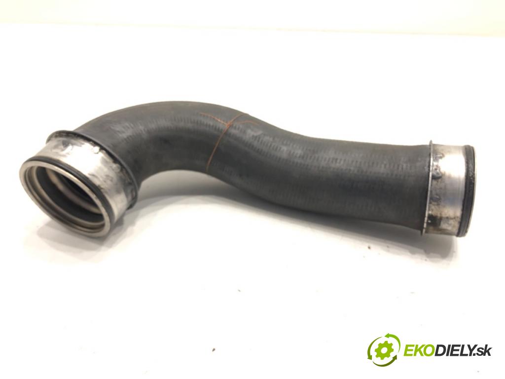 VW TOURAN (1T1, 1T2) 2003 - 2010    1.9 TDI 74 kW [100 KM] olej napędowy 2003 - 2004  Rúra intercoolera 1K0145834B