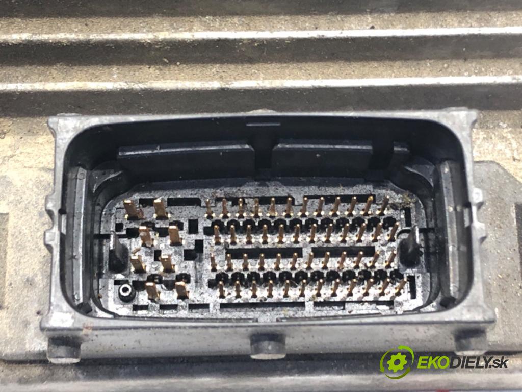 OPEL MERIVA A nadwozie wielkoprzestrzenne (MPV) (X03) 2003 - 2010    1.7 CDTI (E75) 74 kW [100 KM] olej napędowy 2003 - 2010  riadiaca jednotka Motor 8973509485 (Riadiace jednotky)