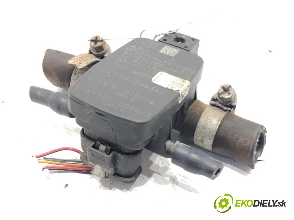 CITROEN C5 I (DC_) 2001 - 2005    2.0 16V (DCRFNC, DCRFNF) 100 kW [136 KM] benzyna 2001 - 2004  snímač tlaku plynového pedálu LPG TIPO MP01