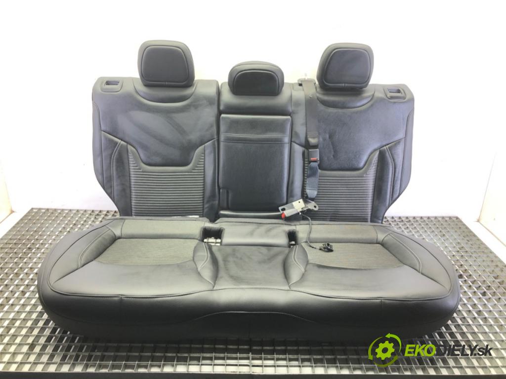 JEEP COMPASS (MP, M6) 2016 - 2022    1.5 T4 Hybrid 4x4 96 kW [131 KM] 2022 - 2024  Sedadlo druhý rad 