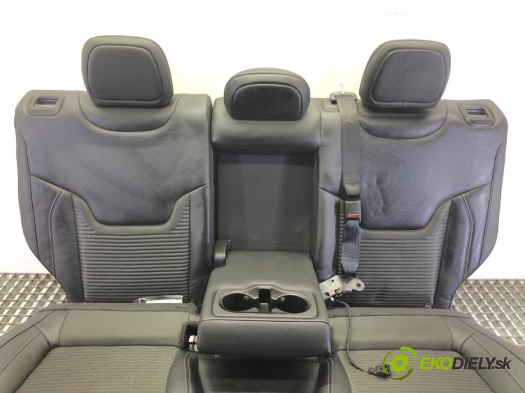 JEEP COMPASS (MP, M6) 2016 - 2022    1.5 T4 Hybrid 4x4 96 kW [131 KM] 2022 - 2024  Sedadlo druhý rad