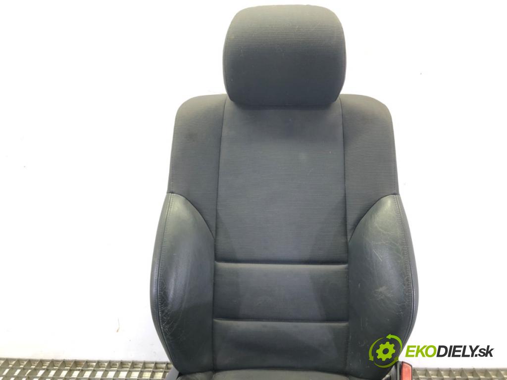 BMW 3 Touring (E46) 1999 - 2005    320 d 110 kW [150 KM] olej napędowy 2001 - 2005  Sedadlo pravy predný