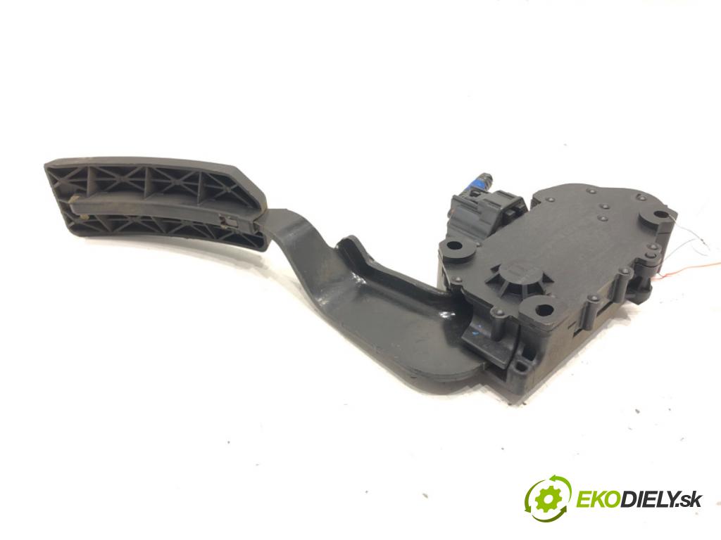 NISSAN MURANO I (Z50) 2002 - 2009    3.5 4x4 172 kW [234 KM] benzyna 2003 - 2008  Potenciometer plynu  (Pedále)