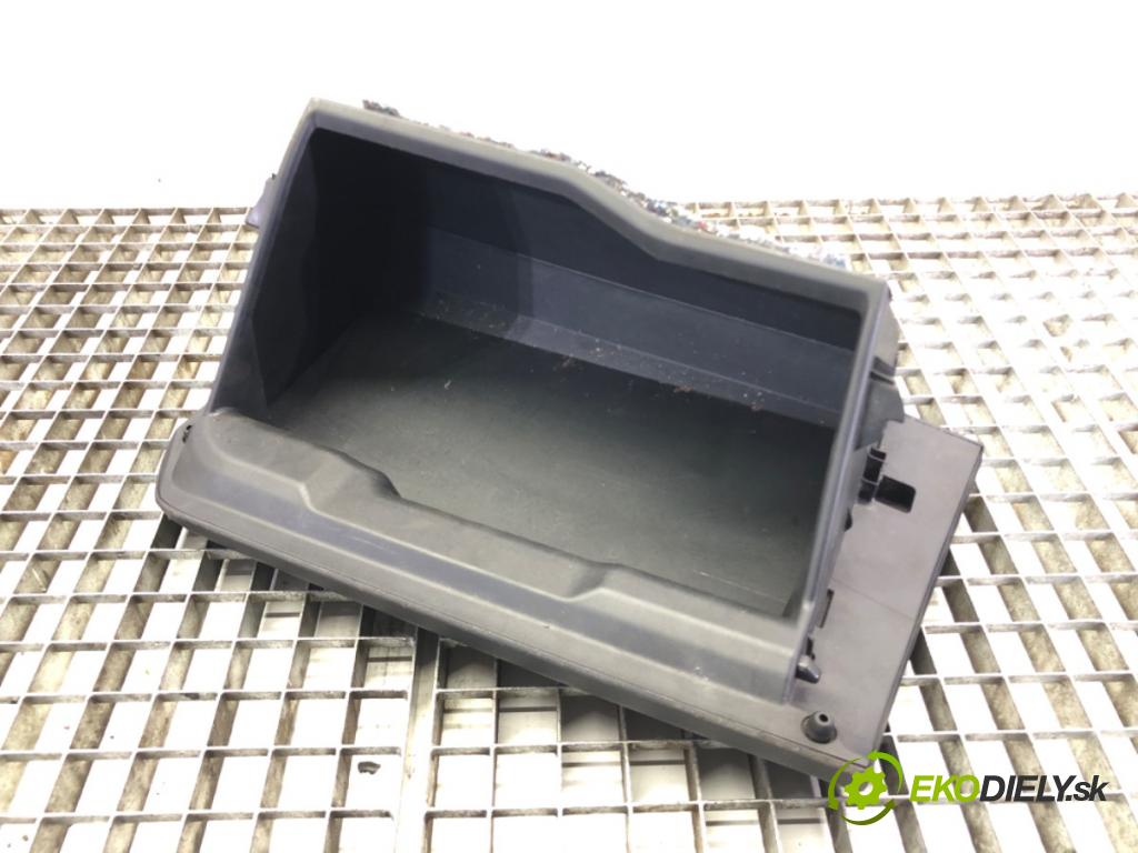 TOYOTA AURIS Kombi (_E18_) 2013 - 2018    1.8 Hybrid (ZWE186_) 73 kW [99 KM] Hybryda silnik benzynowy / elektryczny 2013 - 2018  Priehradka, kastlík spolujazdca  (Priehradky, kastlíky)