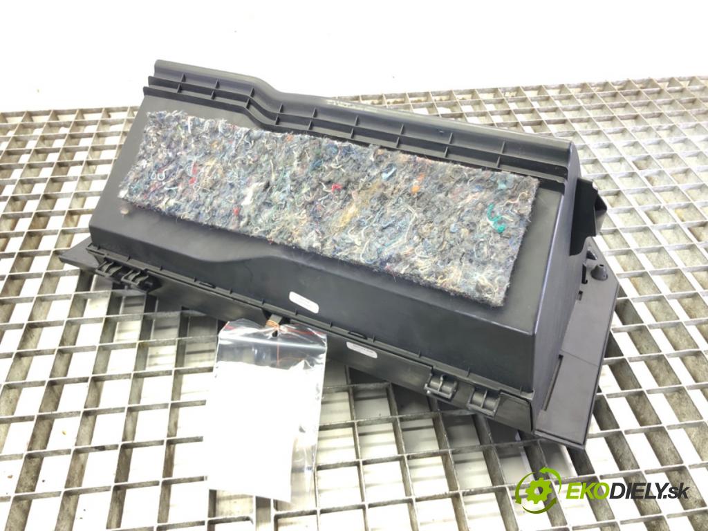 TOYOTA AURIS Kombi (_E18_) 2013 - 2018    1.8 Hybrid (ZWE186_) 73 kW [99 KM] Hybryda silnik benzynowy / elektryczny 2013 - 2018  Priehradka, kastlík spolujazdca  (Priehradky, kastlíky)