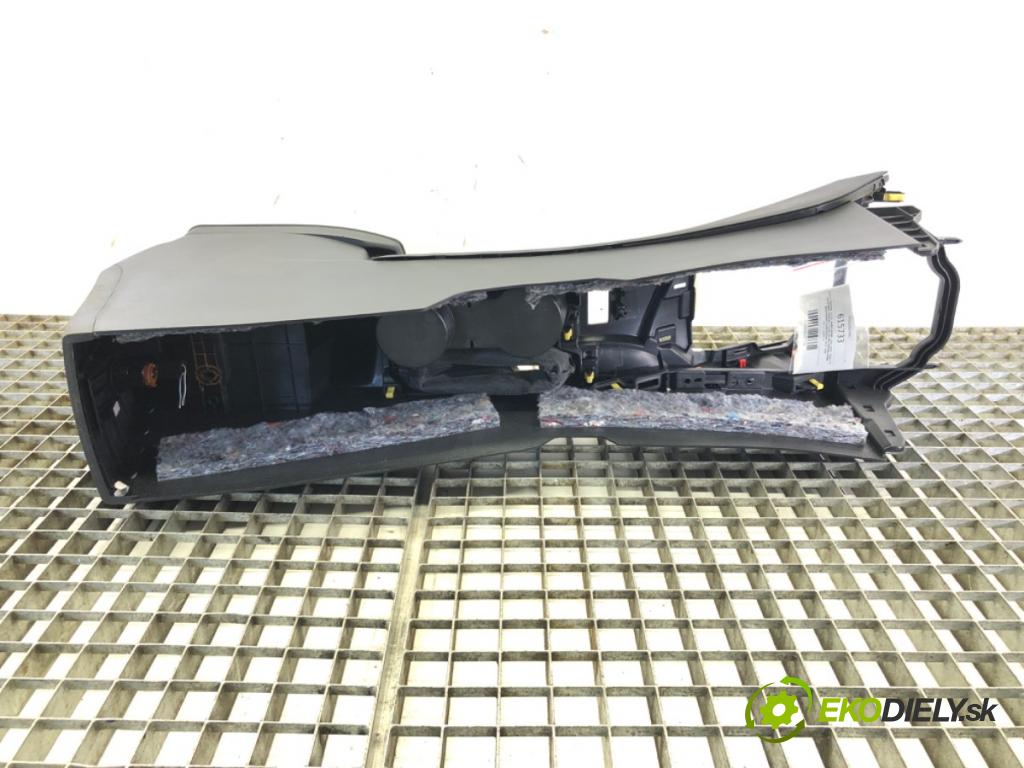 TOYOTA AURIS Kombi (_E18_) 2013 - 2018    1.8 Hybrid (ZWE186_) 73 kW [99 KM] Hybryda silnik benzynowy / elektryczny 2013 - 2018  Lakťová opierka  (Lakťové opierky)